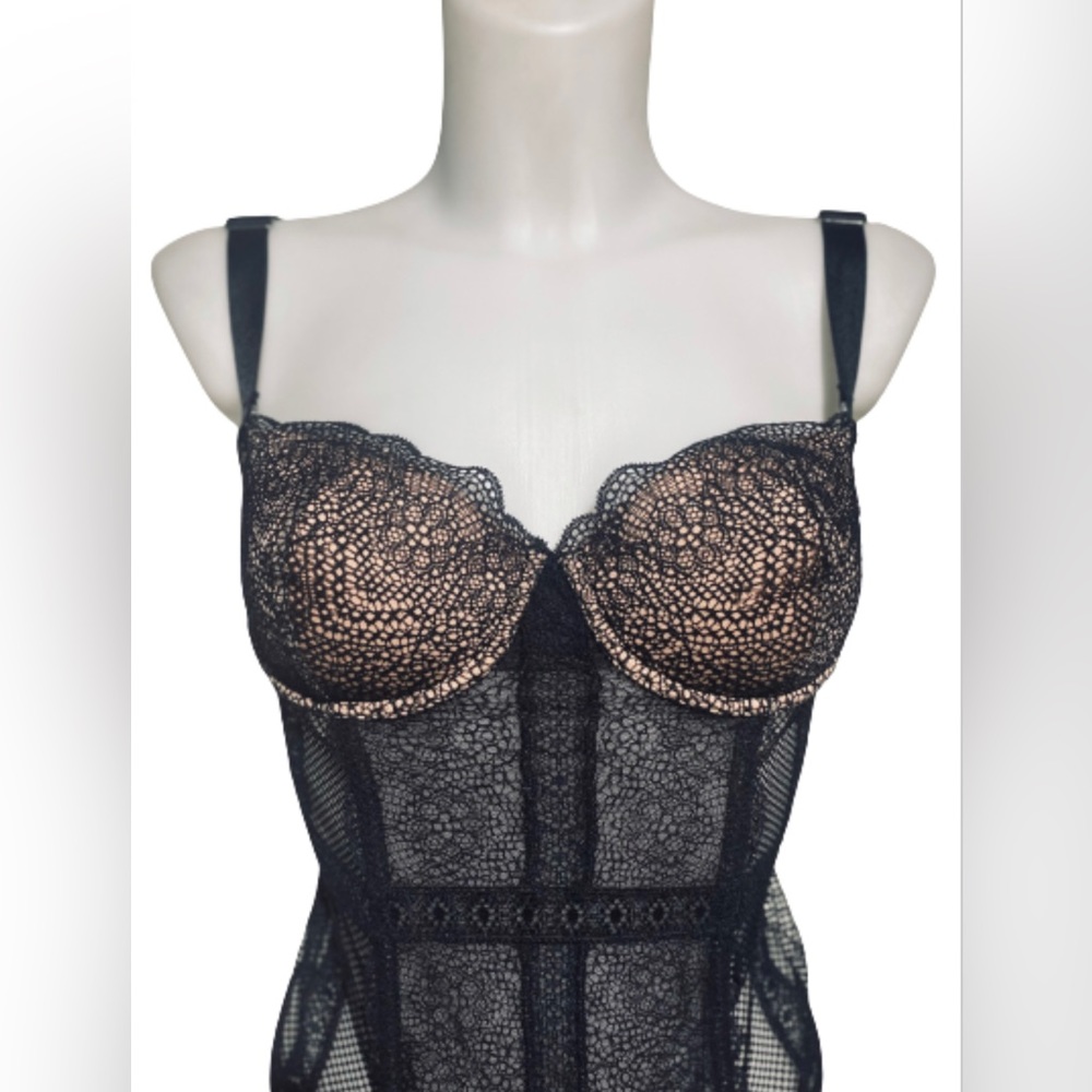 Victoria Secret Lingerie Bustier Corset Teddy Garter Straps Lace Black 34C - Picture 2 of 11
